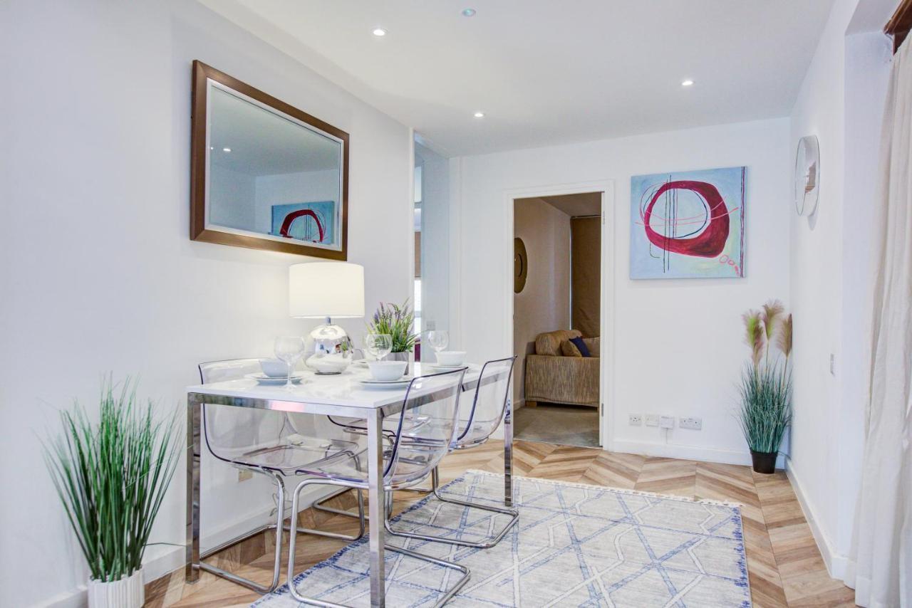 3-Bedroom, 3-Baths Apartment In Super Posh Marylebone, Central London, W1 Luaran gambar