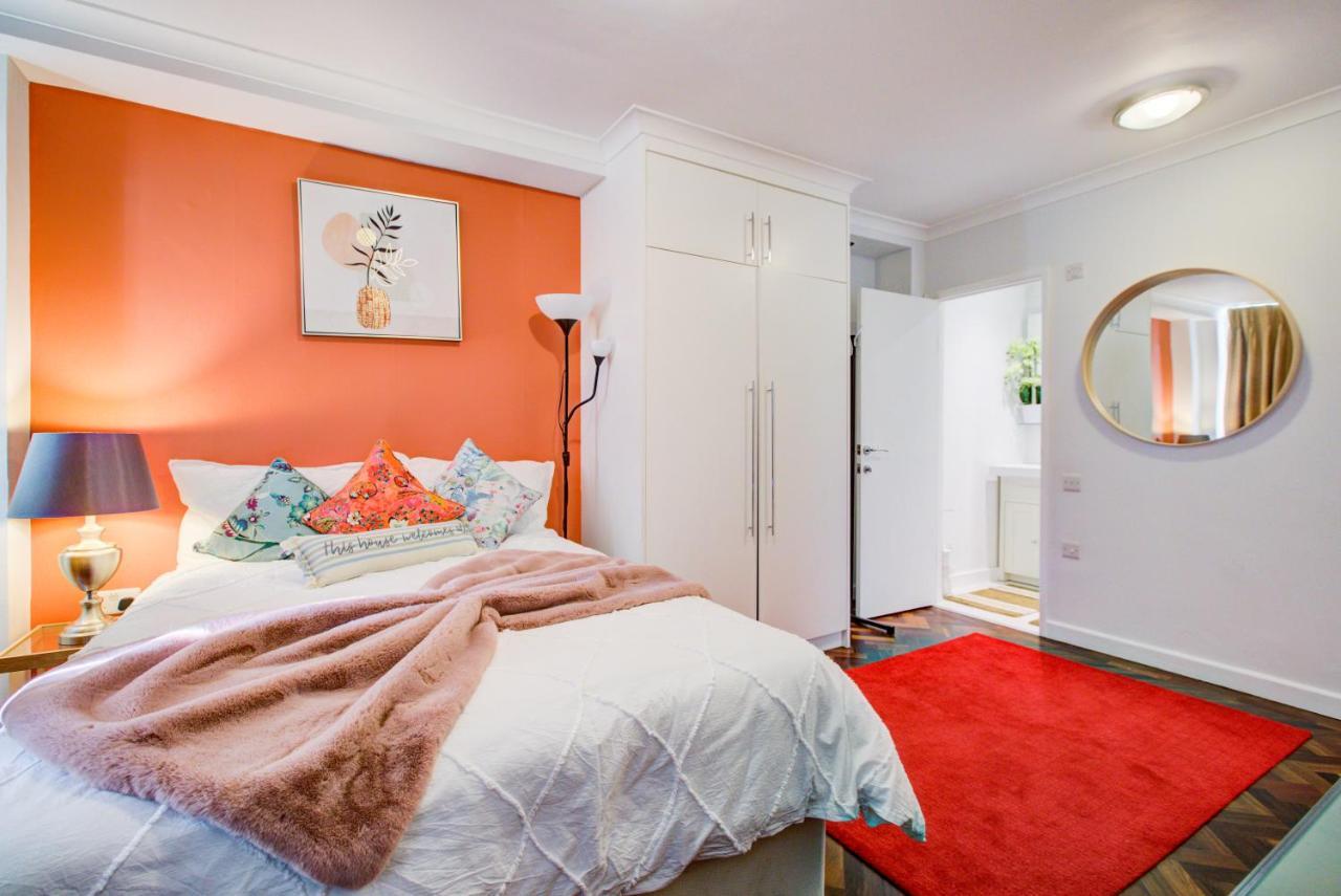 3-Bedroom, 3-Baths Apartment In Super Posh Marylebone, Central London, W1 Luaran gambar