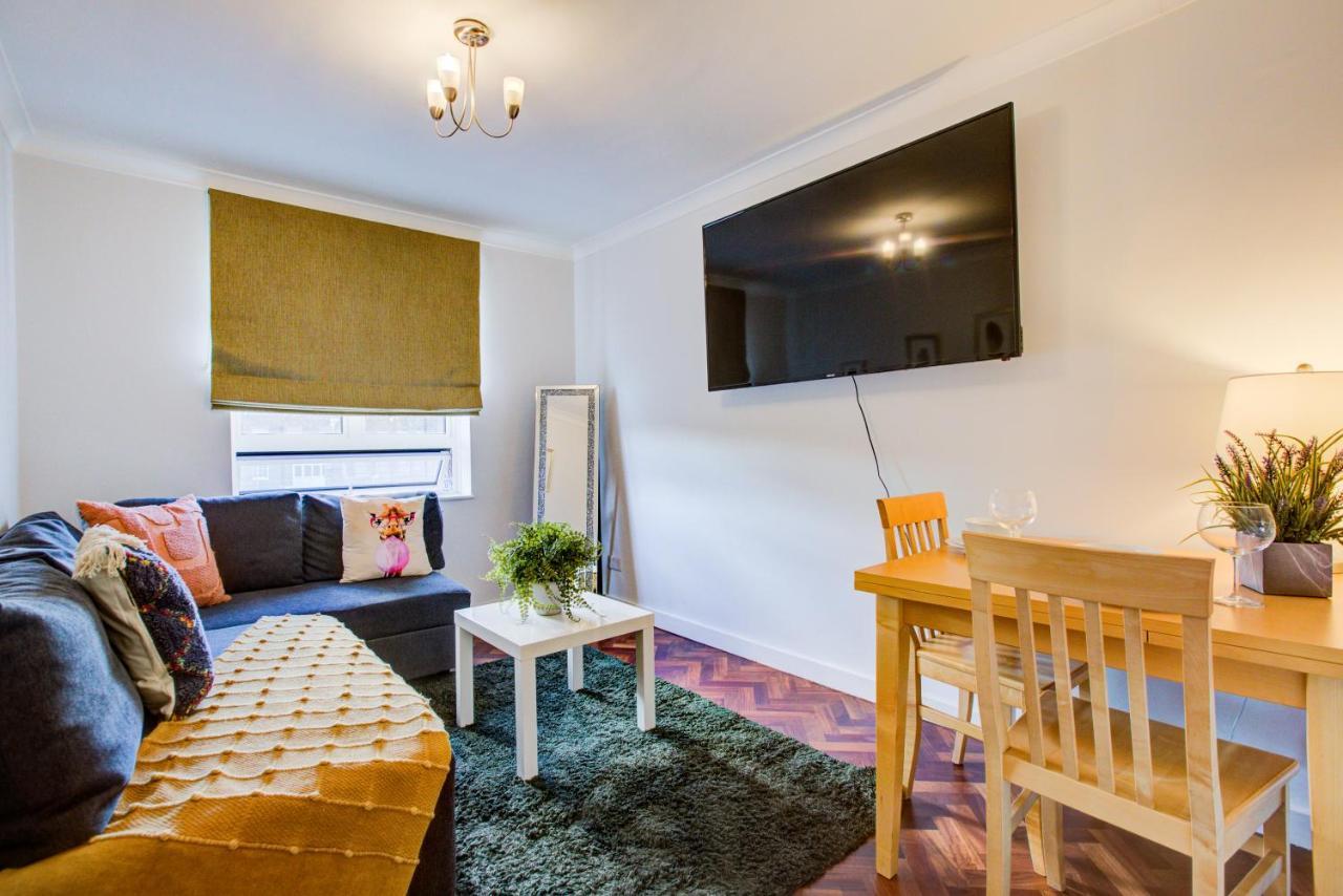 3-Bedroom, 3-Baths Apartment In Super Posh Marylebone, Central London, W1 Luaran gambar